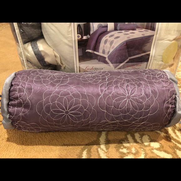 Double Comforter Set - Picture 5 of 8